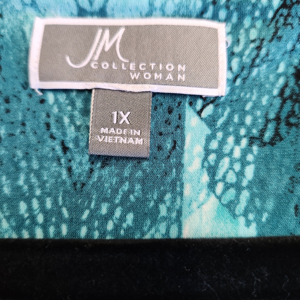 JM Collection Blouse With Floey Sleeves